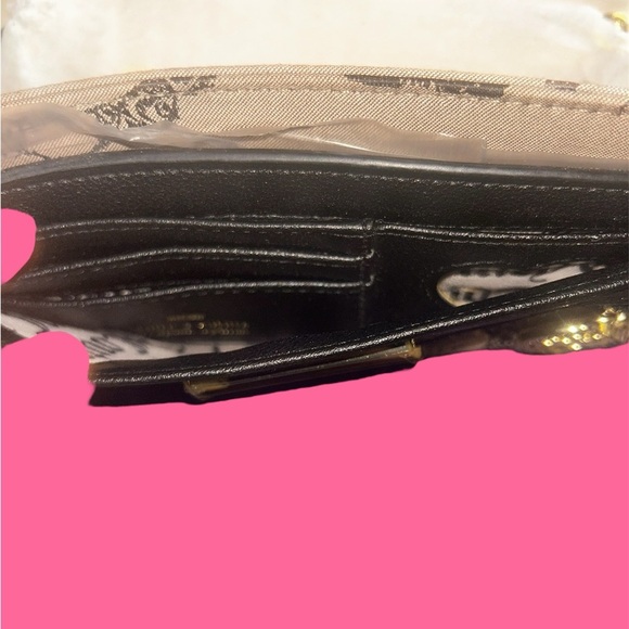 Juicy Couture Tan and Black Wallet with Gold Accents NO OFFERS🥰 - Picture 8 of 9